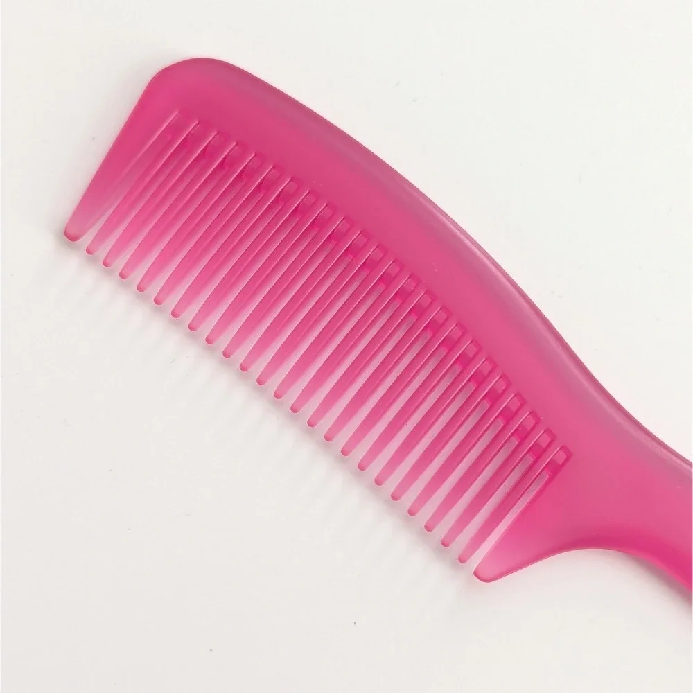 Clinique Pink Translucent Detangler Comb 7